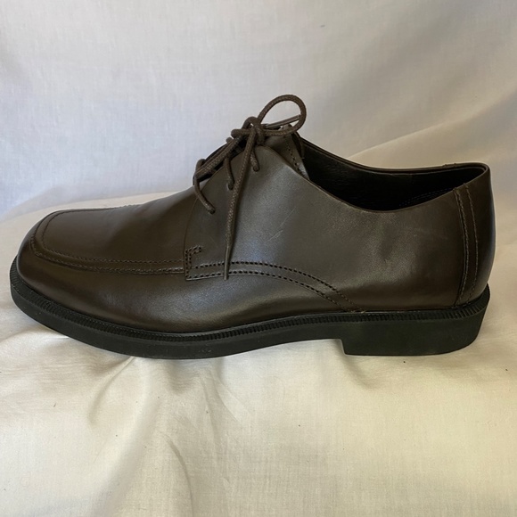NEW - Rockport\'s Dressports - Brown Leather - Size 9.5 main image 4